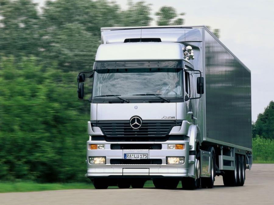  Mercedes-Benz Axor 1843 2001 года  (фото 6 из 18)